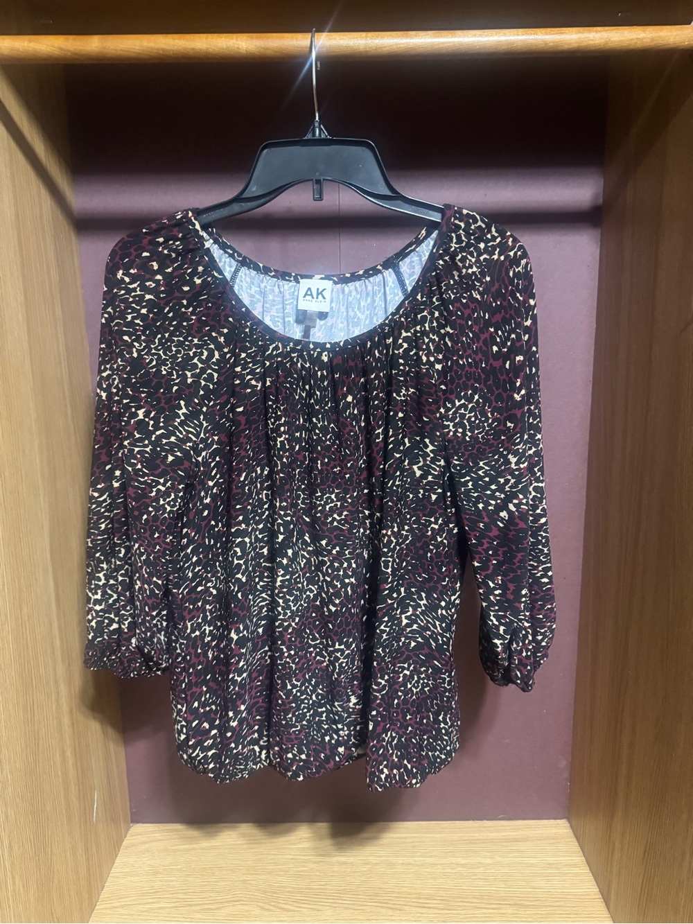 AK Anne Klein Animal Print Blouse Petite Large Burgundy Black
